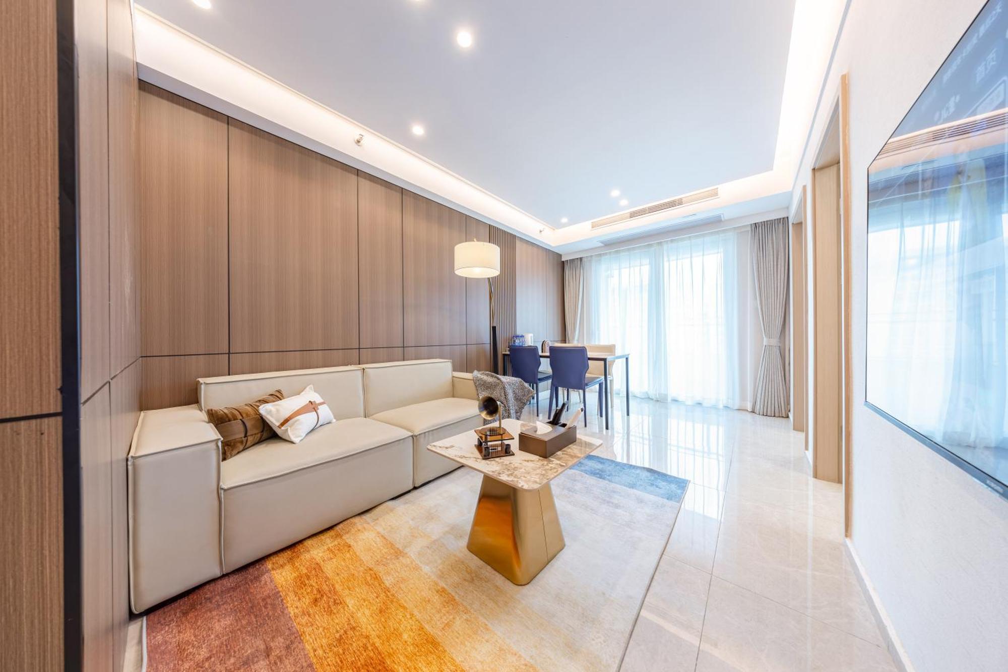 Aparthotel Boruisi Video And Audio Light House - Shenzhen Convention And Exhibition Center Gangxia Metro Station Exterior foto