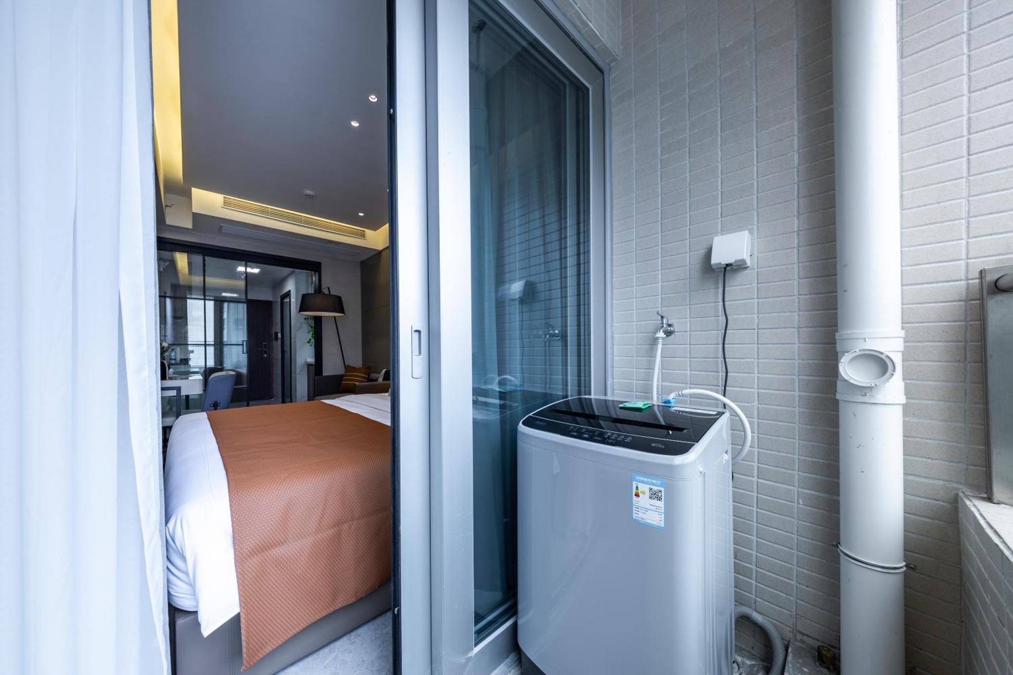 Aparthotel Boruisi Video And Audio Light House - Shenzhen Convention And Exhibition Center Gangxia Metro Station Exterior foto